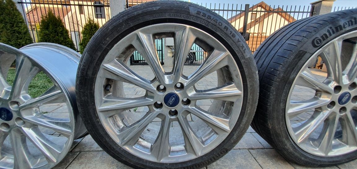 Jante 19" cu senzori Ford