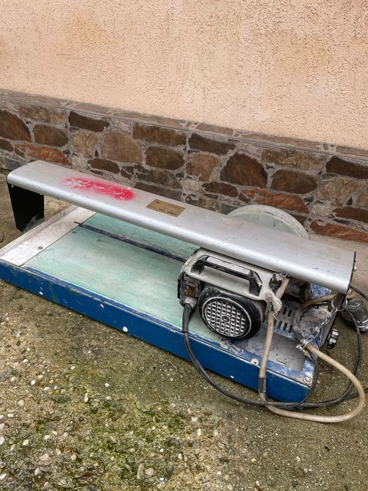 Mașină dectaiat gresie faianta marmufa granit caramida pe apa