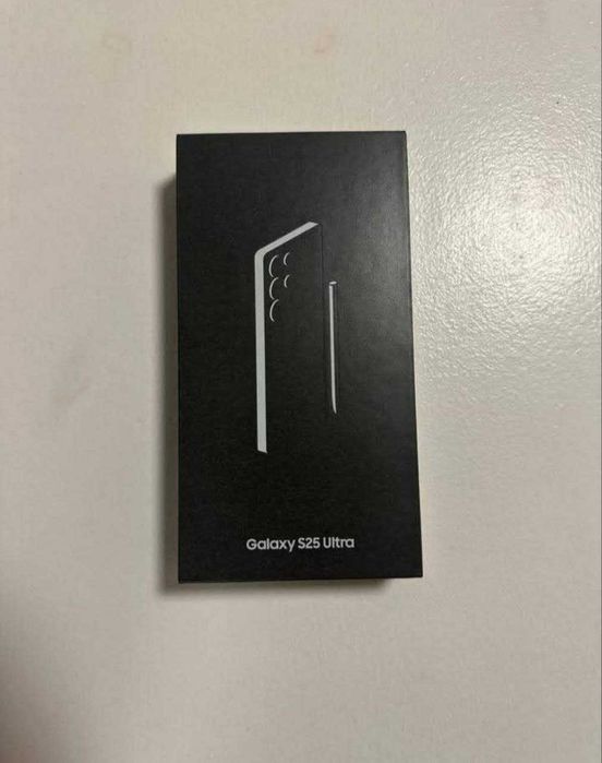 Нов Samsung Galaxy S25 Ultra 256GB