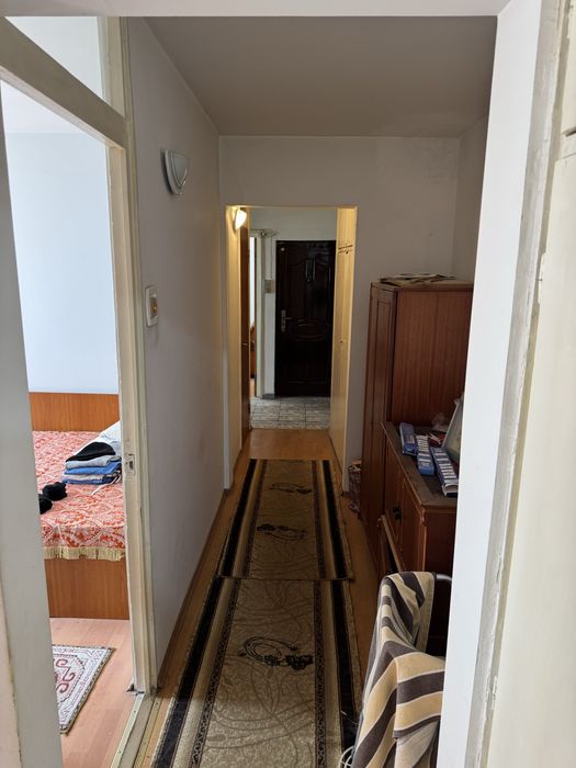Apartament 3 camere metrou Aparatorii Patriei