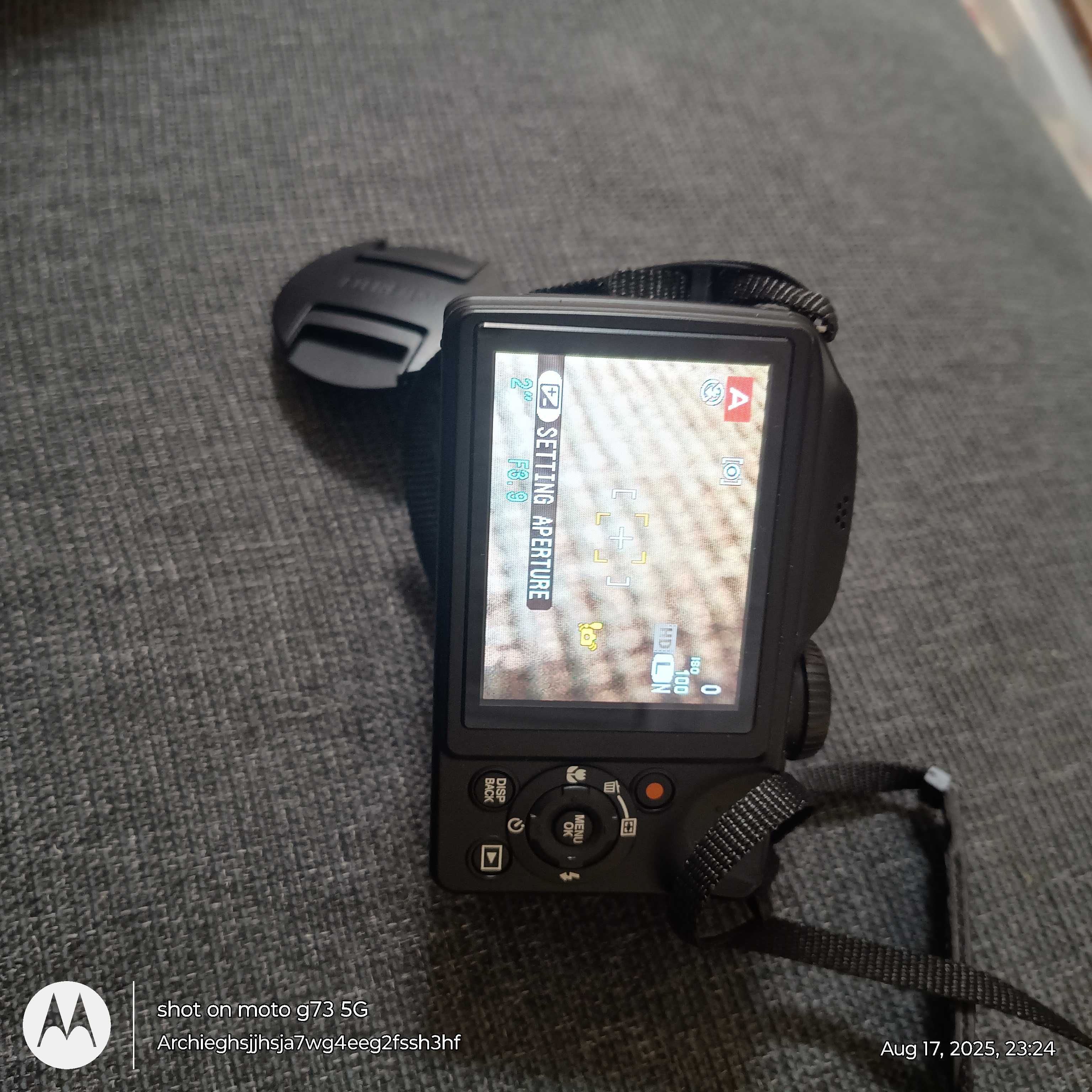 Фотоапарат Fujifilm FinePix S4800 (30x зуум)