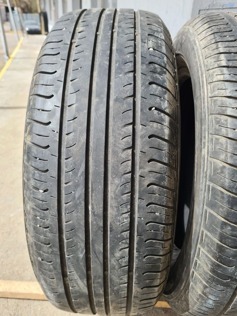 2 бр. летни гуми 225/60/17 Hankook 4,5 mm DOT 2513