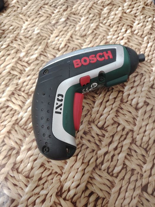 Bosch IXO - - акумулаторна отверка
