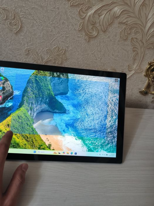 Microsoft Surface Pro 7 Plus 16GB 256GB