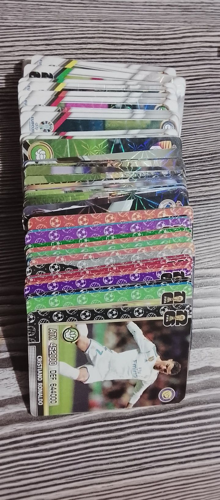 Pakemon 111 dona