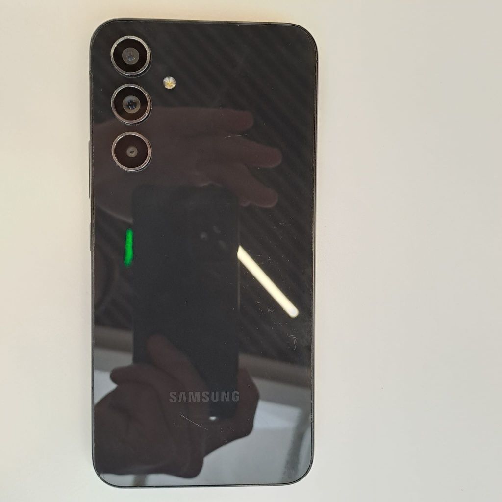 Vând telefon Samsung a54 negociabil