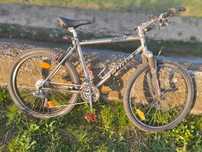 Old school mountain bike