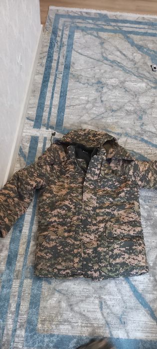 Продам бушлат военный с ватникам новый