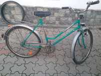 Vând bicicleta dama 3 viteze butuc
