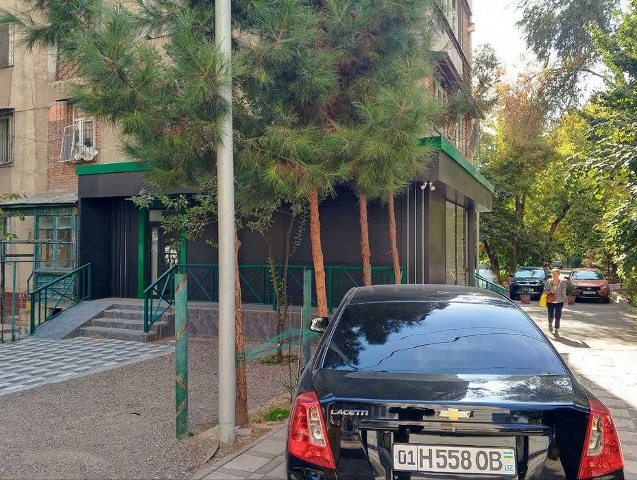 Аренда Коммерция  Ориентир Метро Айбек