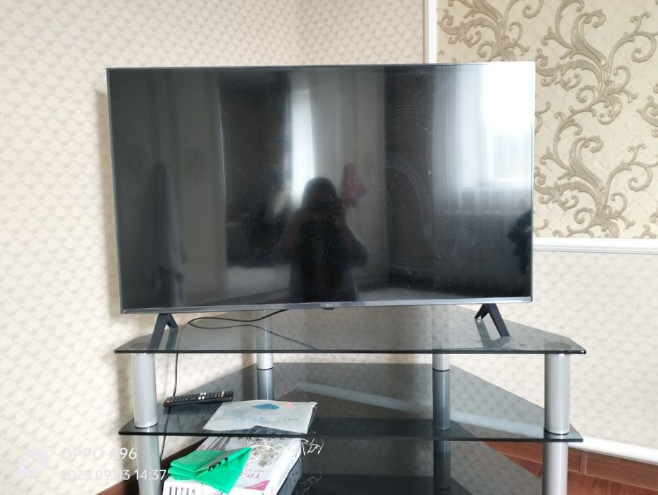 Продам тв на запчасти