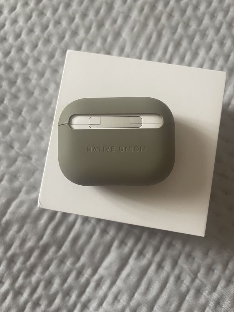 Наушники Apple AirPods Pro