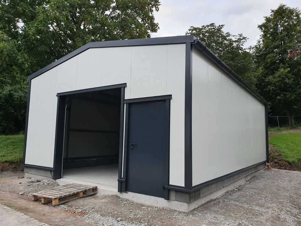 Casa, Garaje Auto, Containere pe structura metalica si panou sandwich
