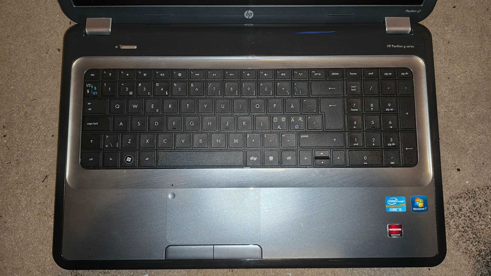 Laptop Hp Intel Core I3 2310M 8gb ddr3 display 17inch