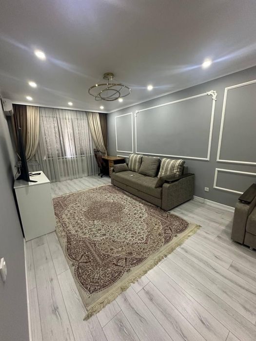 Продам ковер хороший