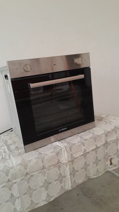 Духовка Bosch, почти в новом состояние/ деярли янги холатда