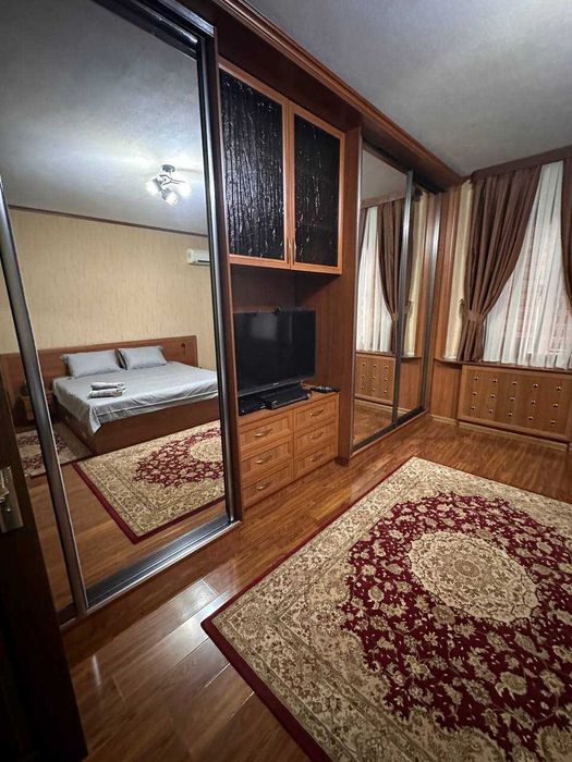 R4 Сдаётся квартира 3/7/9 на Мирабадский Метро Айбека!