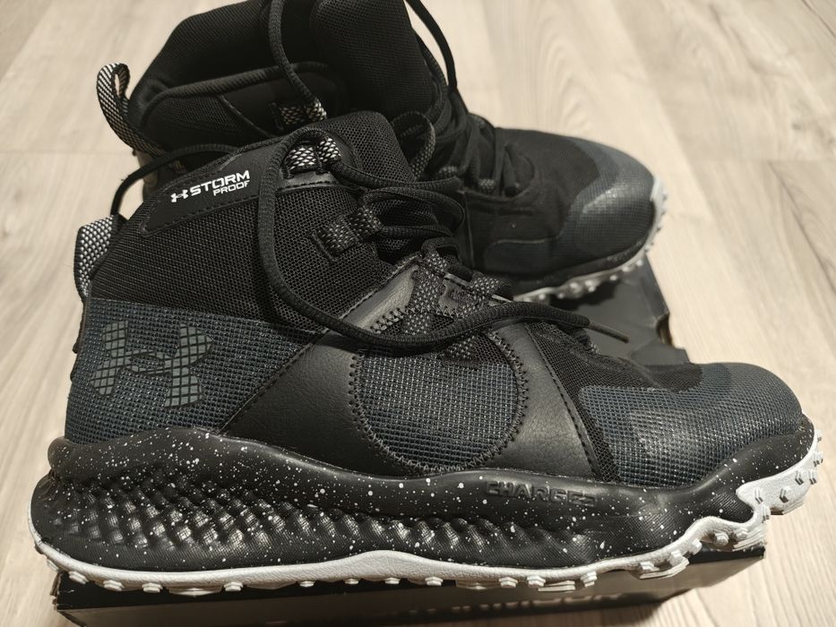 Ghete under armour charged 43