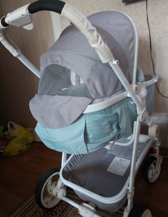 Прогулочная коляска детская