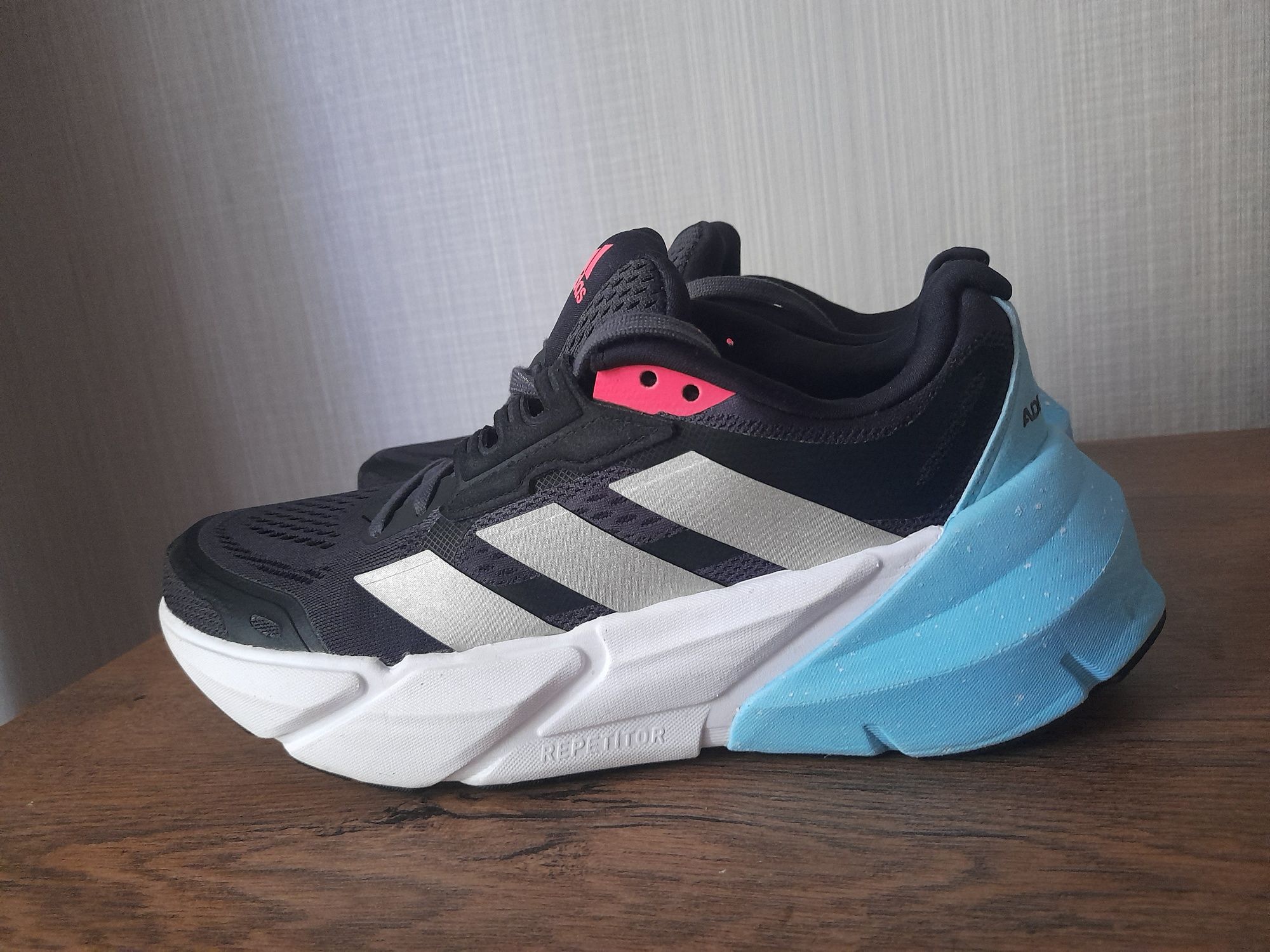 Adidas Adistar 1 дамски маратонки 38 номер.
