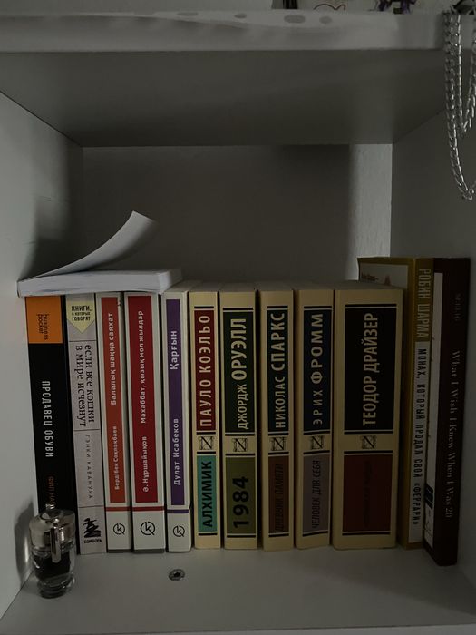 книги, в хорошом состоянии