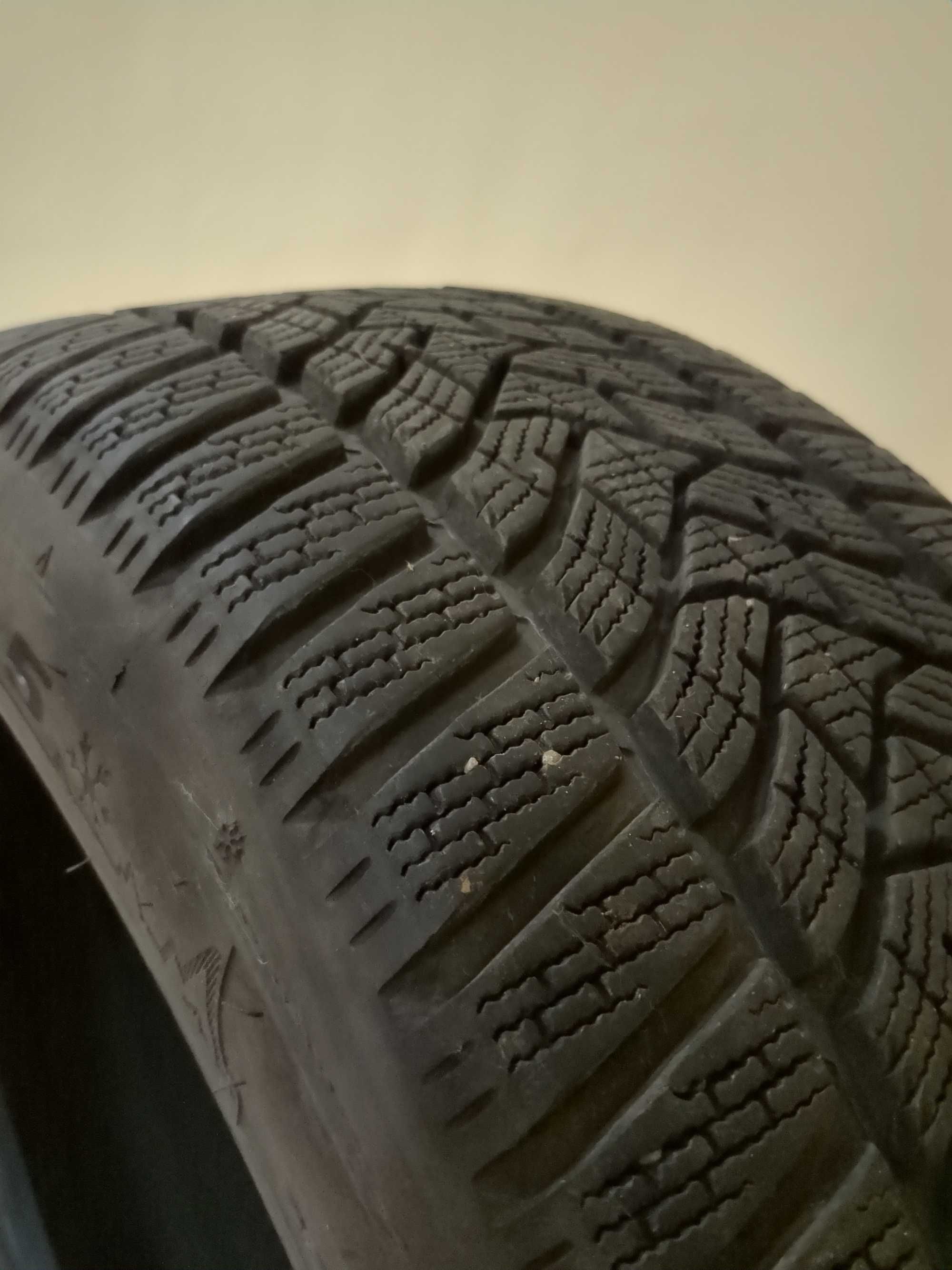 Зимнa гумa Dunlop Winter sport 5 225/45/17