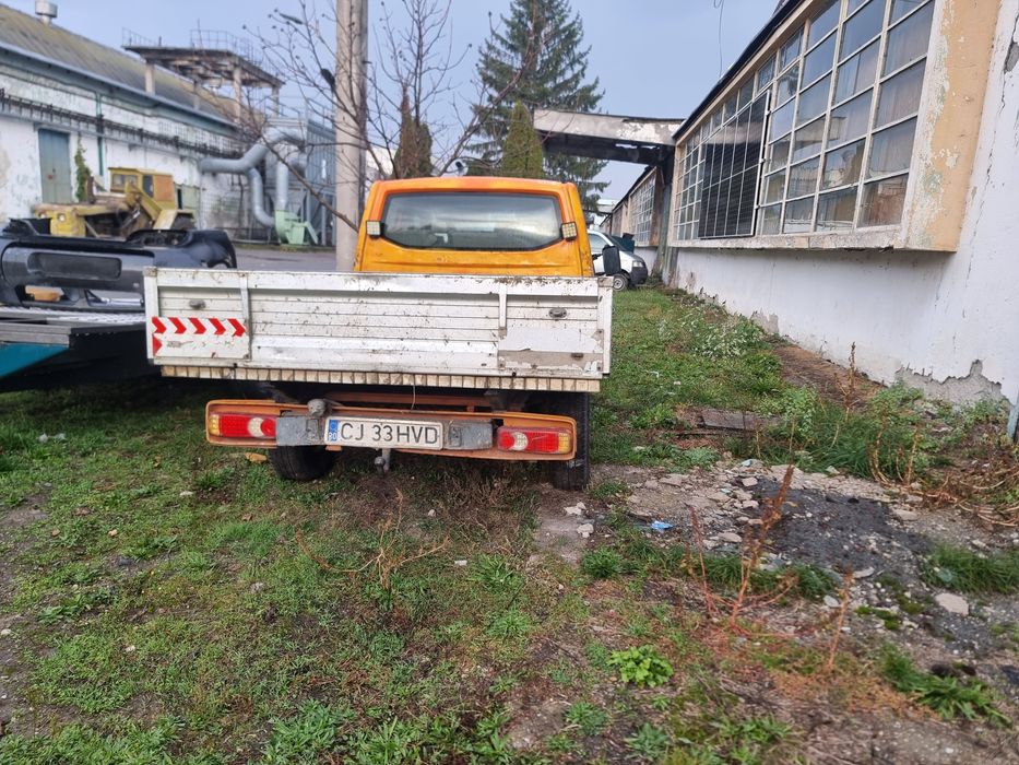 Vw t5 caravele t5 doka Dezmembrez an 2008. Lipsa motor si cutia de vi