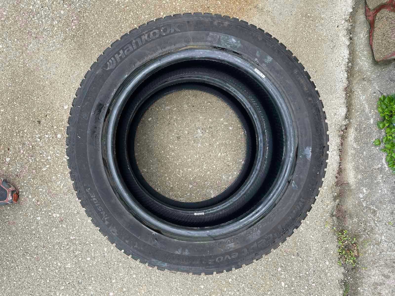 2бр зимни гуми HANKOOK 225/55/17 dot1421 | 7mm