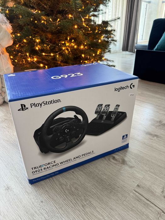 Logitech G923 TRUEFORCE Геймърски Волан + Педали | Като нов | Гаранция