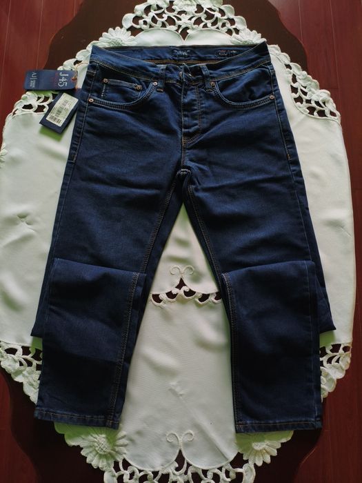 Blugi Armani Jeans
