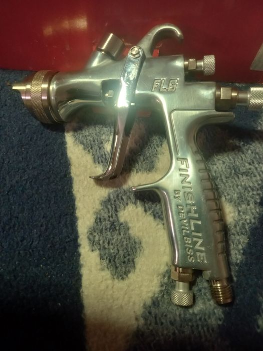 Pistol profesional de vopsit