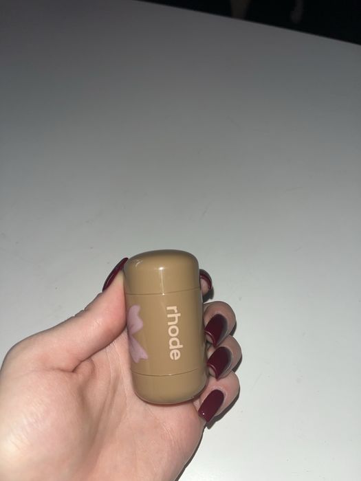 Rhode Pocket Blush - Date Cake