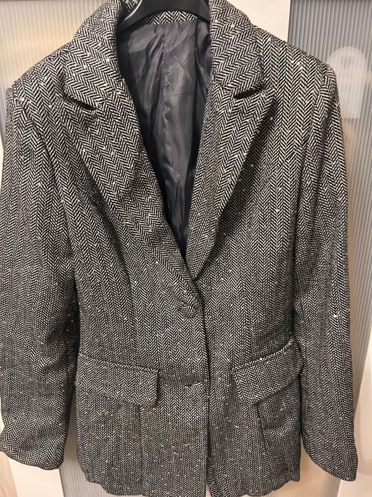 Дамско елегантно сако