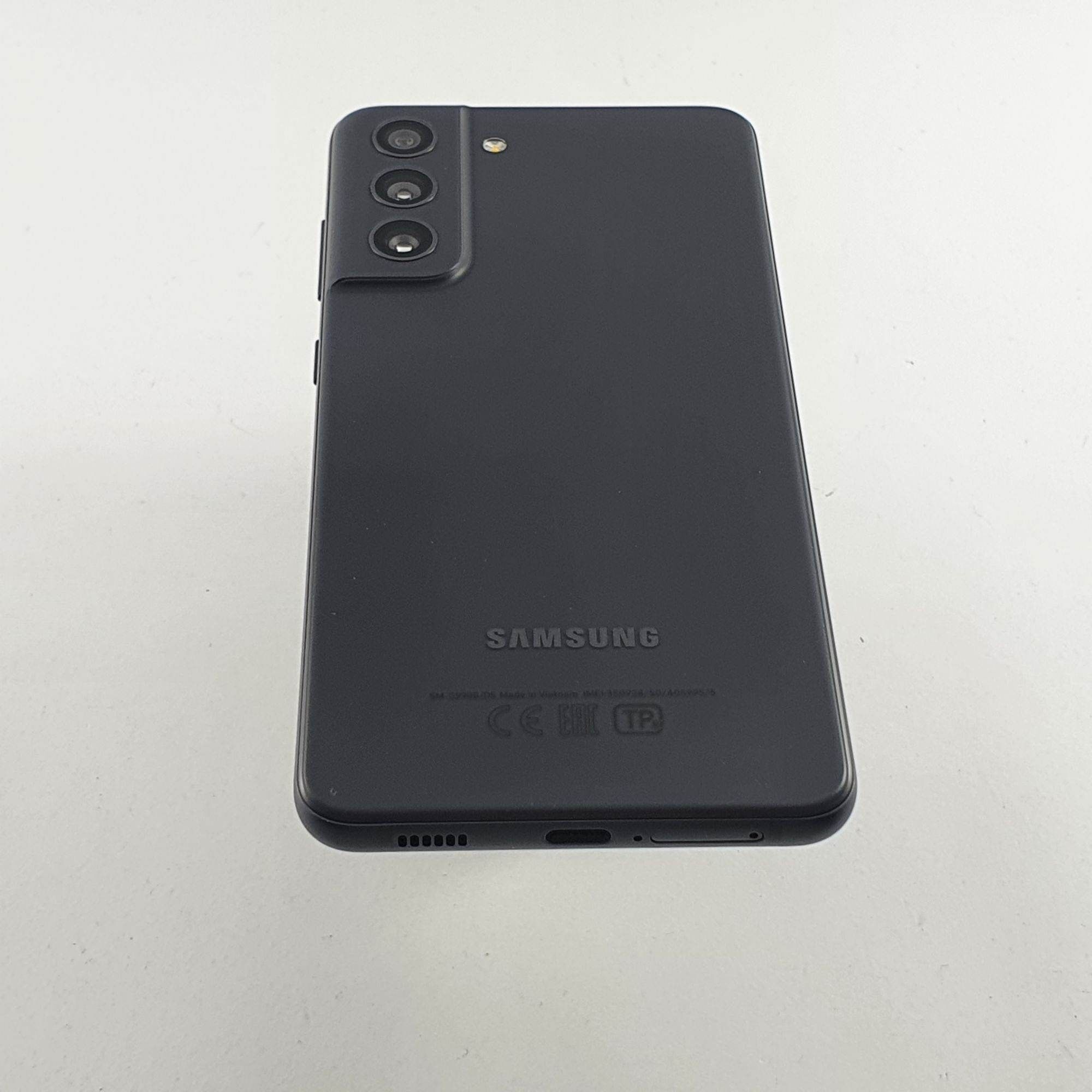 Samsung s21 256 ideal kak noviy