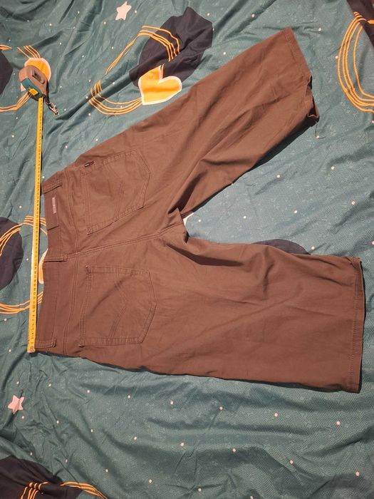 Pantaloni scurți tip jeans