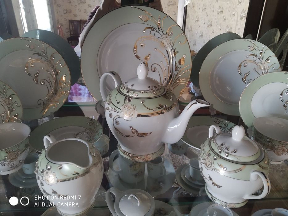 ROYAL Idishlar to'plami