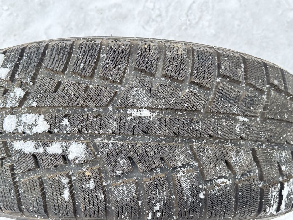 Продам автопокрышки зимние новые