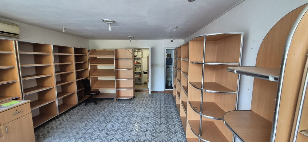 Închiriez/vand  spațiu comercial -obcini