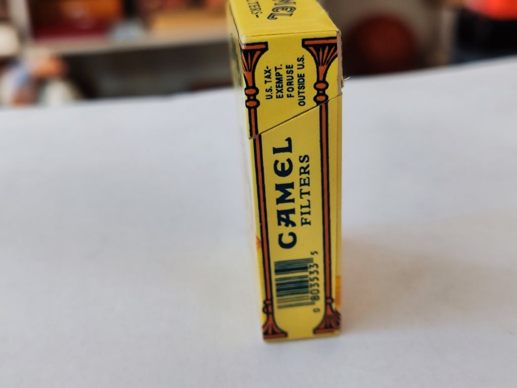 Стара запалка camel