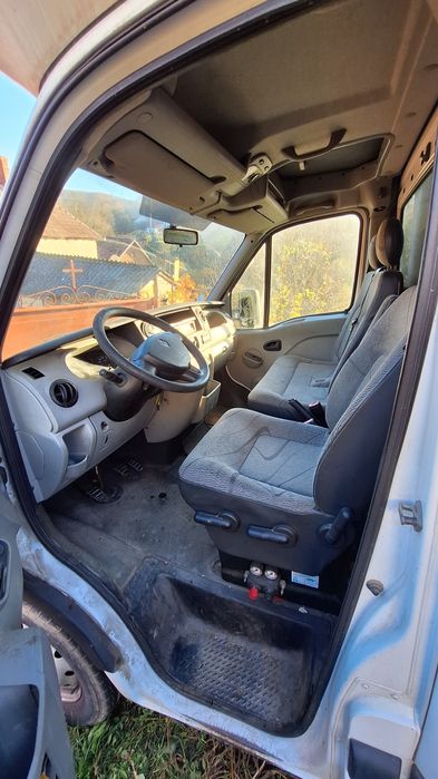 Vand Renault Master cu prelată