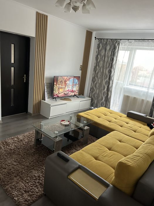 Apartament etaj 1, bloc nou.