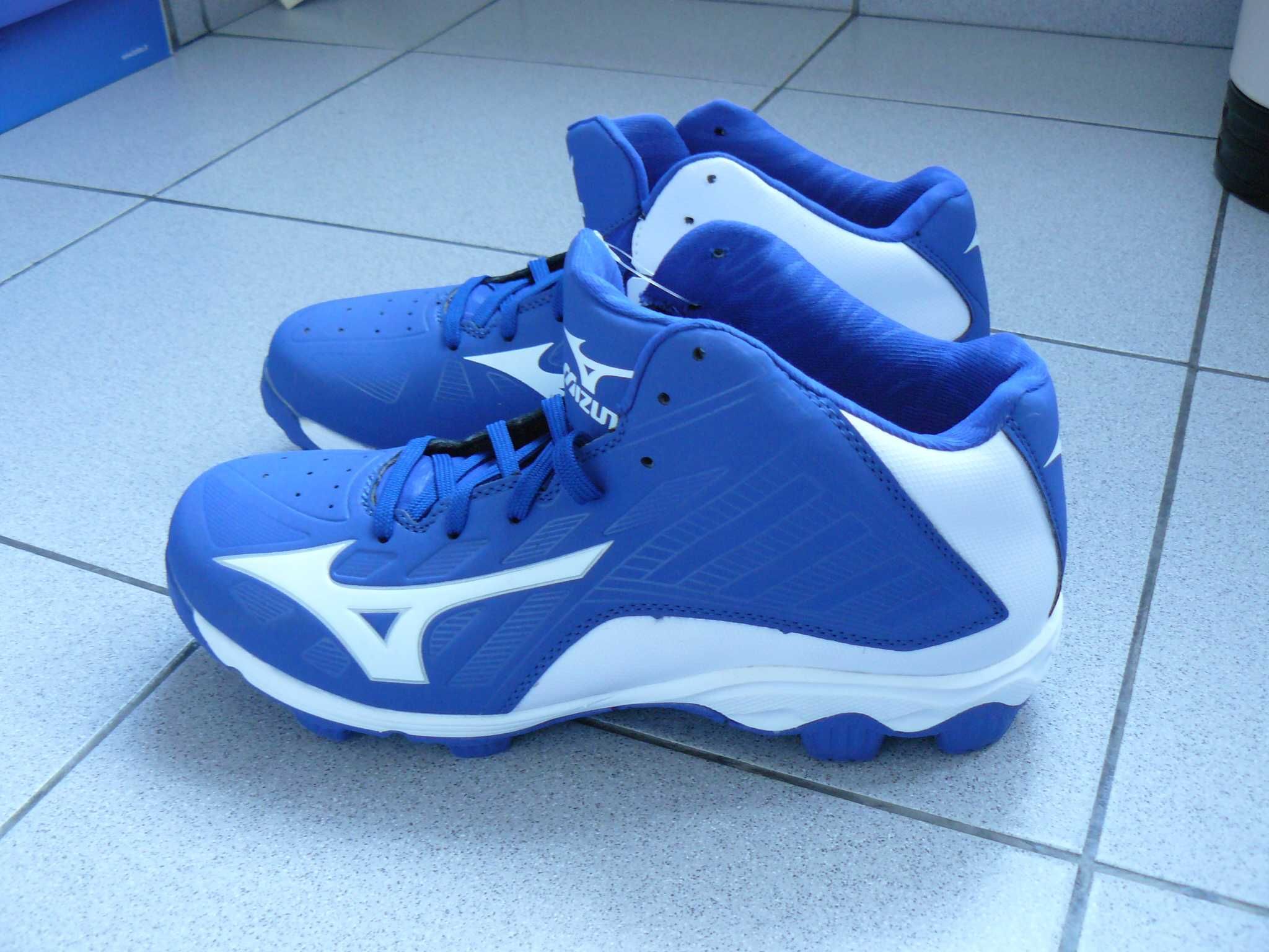 Ghete Barbati MIZUNO 9 SPIKE Originali Cu Crampoane Fixe,Noi In Cutie