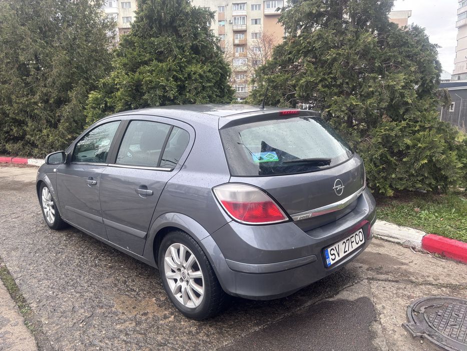Opel Astra H 1.6 benzina+Gpl