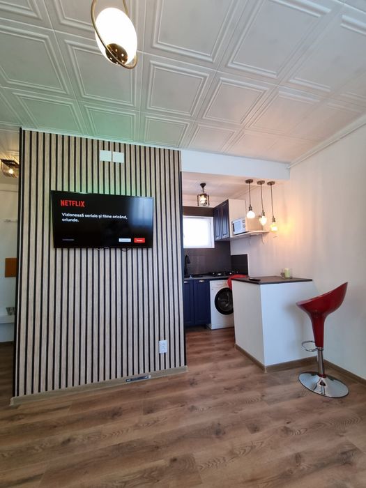 Inchiriere garsoniera lux zona Rond Alba Iulia - Decebal - Unirii
