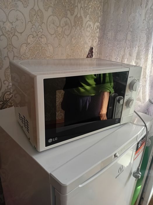 Микроволновка LG новая