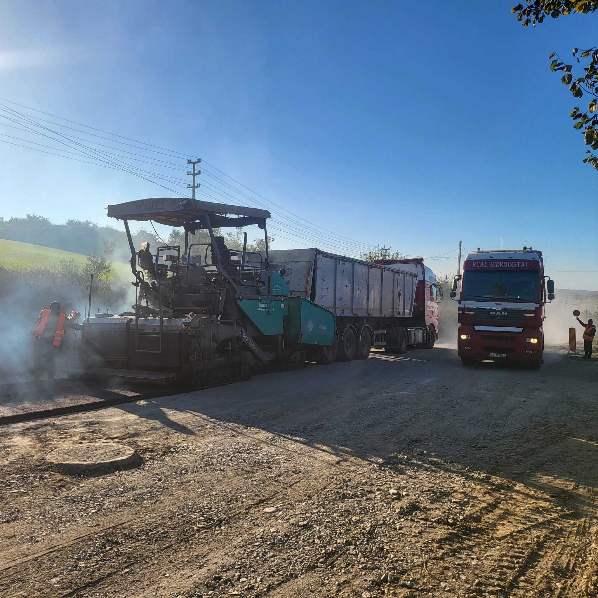 Vand doua MAN-uri TGA 18.440 si o semiremorca basculabila PANAV