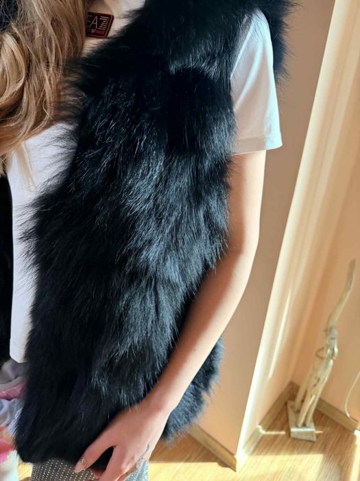 Продавам палто и елек естествена кожа и пух