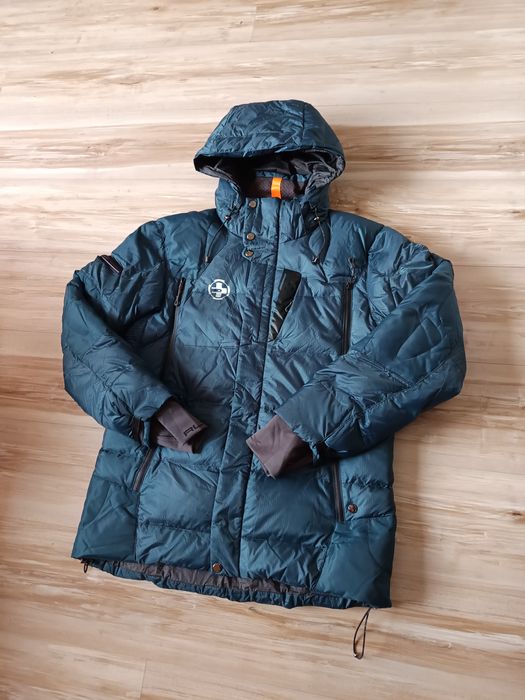 Оригинално дамско ски-сноуборд яке RLX Ralph Lauren Hybrigauge Down