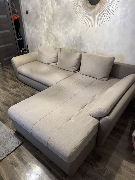 Coltar extensibil cu lada de depozitare