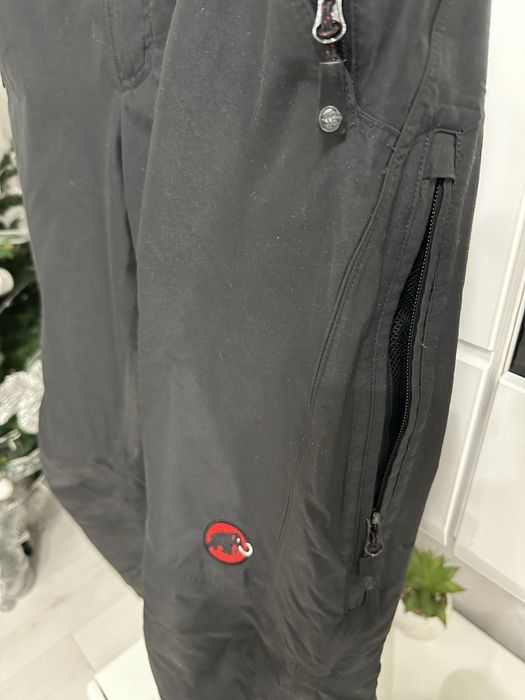 Pantaloni schi Mamut goretex.